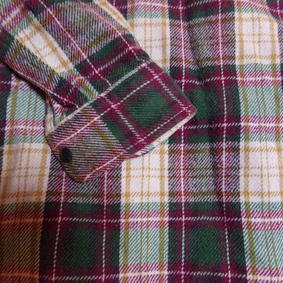 Men's Vintage Medium M Midweight Woolrich Plaid Shirt - Picture 8 of 8